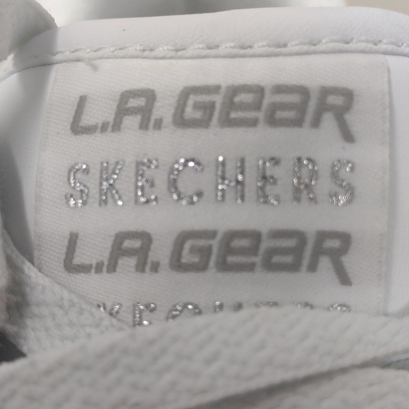 Skechers L.A. Gear Women's Hot Shots Low Sneakers - Picture 15 of 16